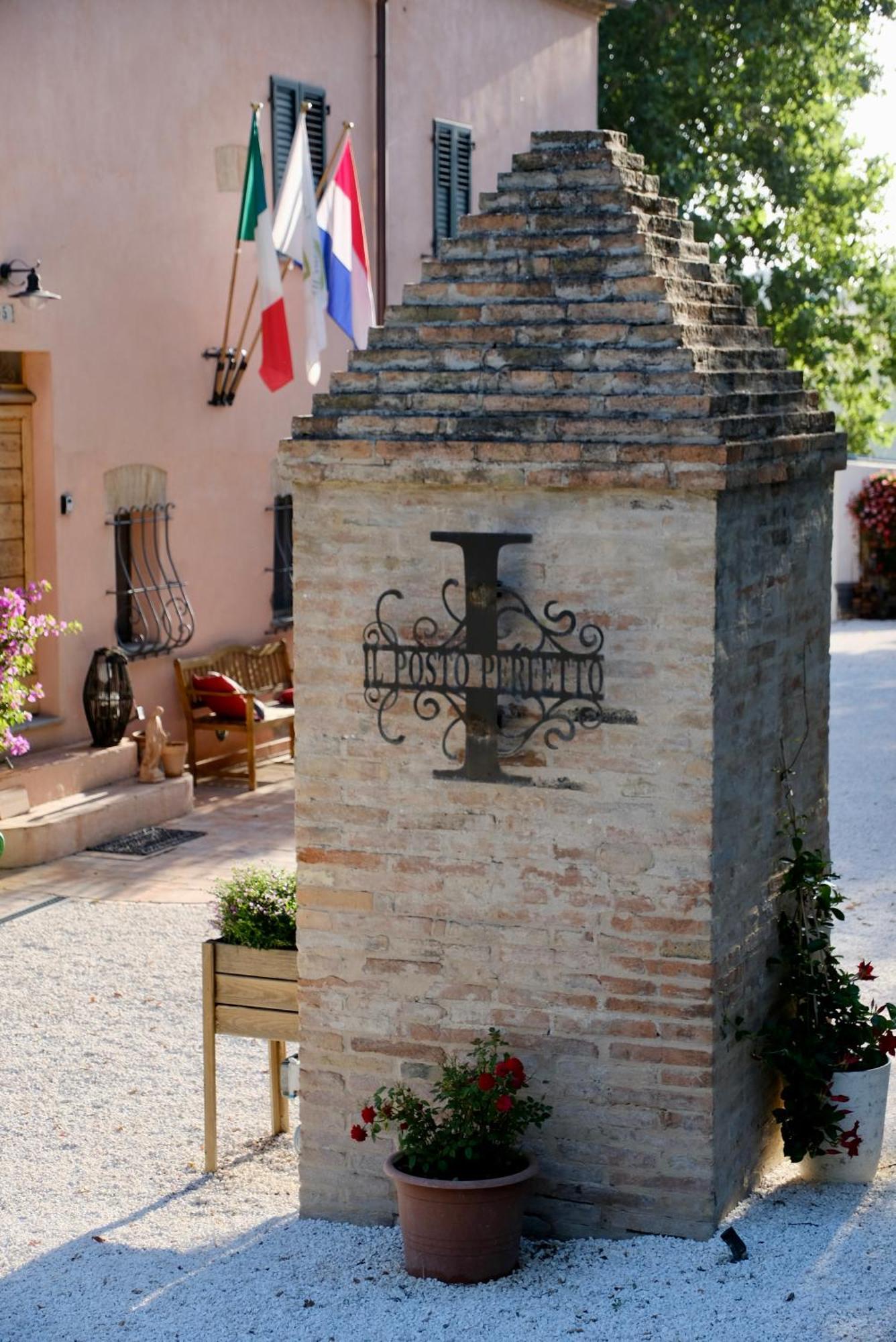 Il Posto Perfetto Bed & Breakfast Santa Maria Nuova  Exterior photo